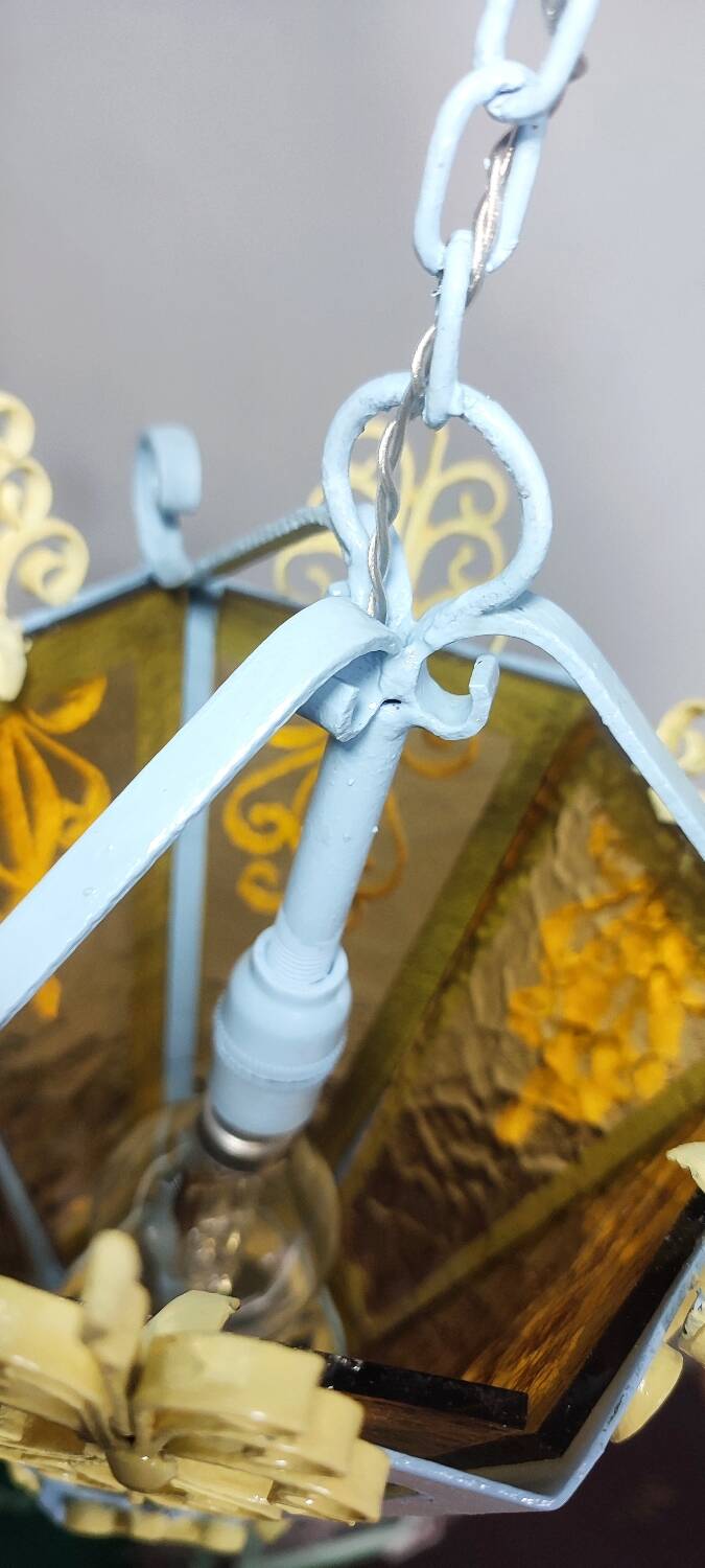 Lámpara de techo o farol. España, 1980s.