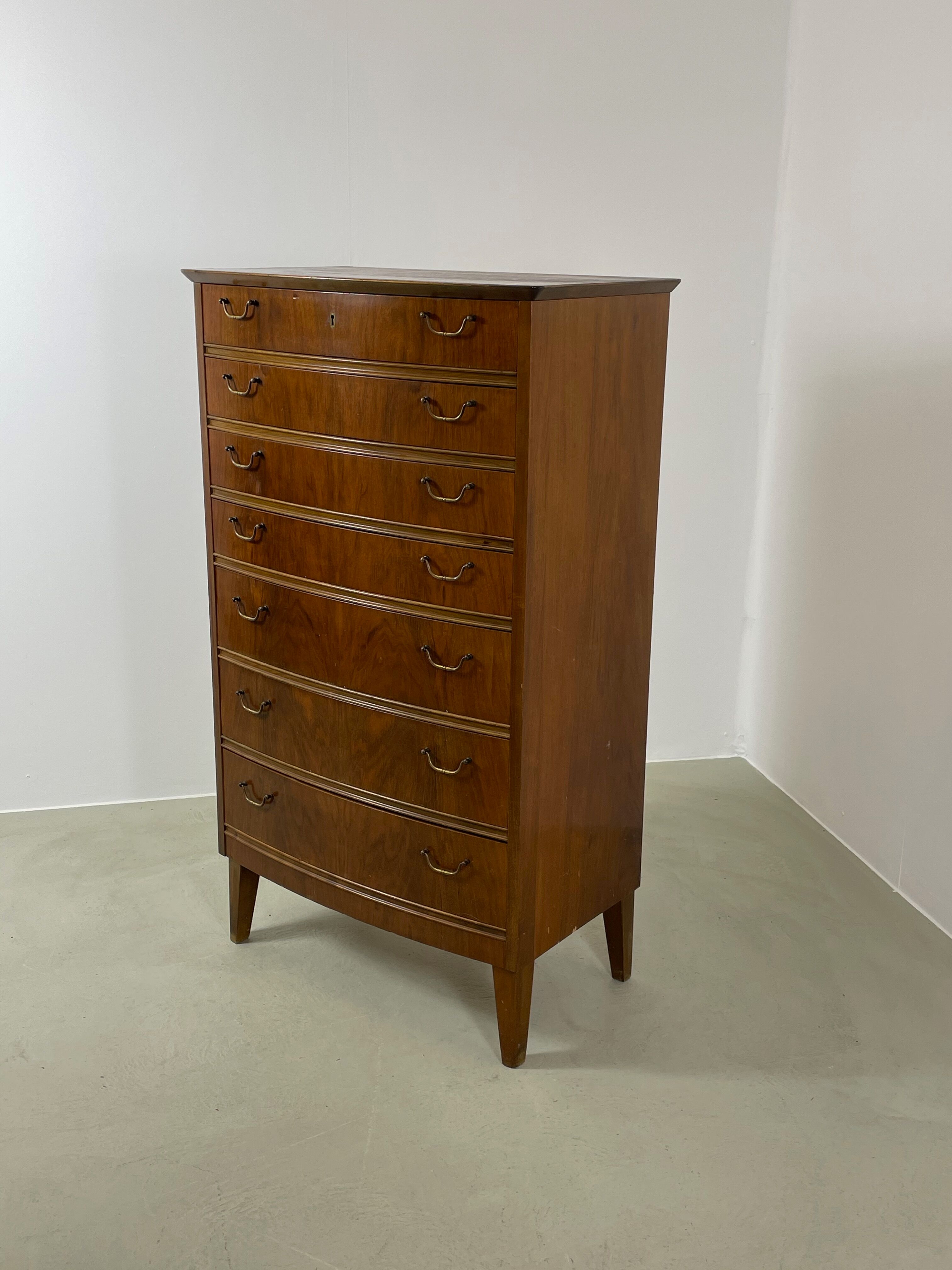 Danish tallboy chest of drawers Kvalitet mobelfabrik brdr. 1940s