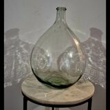 Give me a glass or jar.