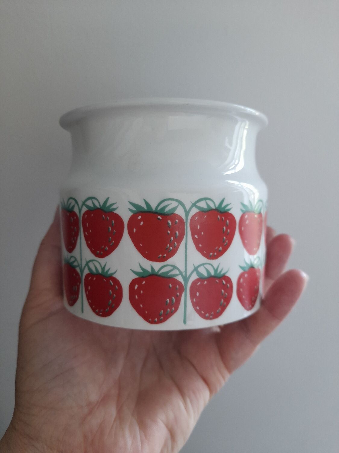 Bed of 3 jam jars Arabia Finland