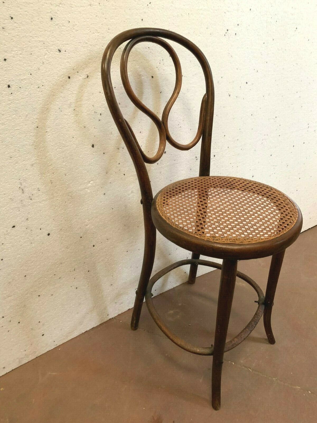 Chaise haute Thonet en bois courbé