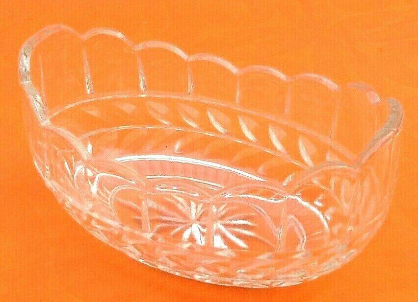 1950s cup / fruit basket in the style of the jonzac model from baccarat