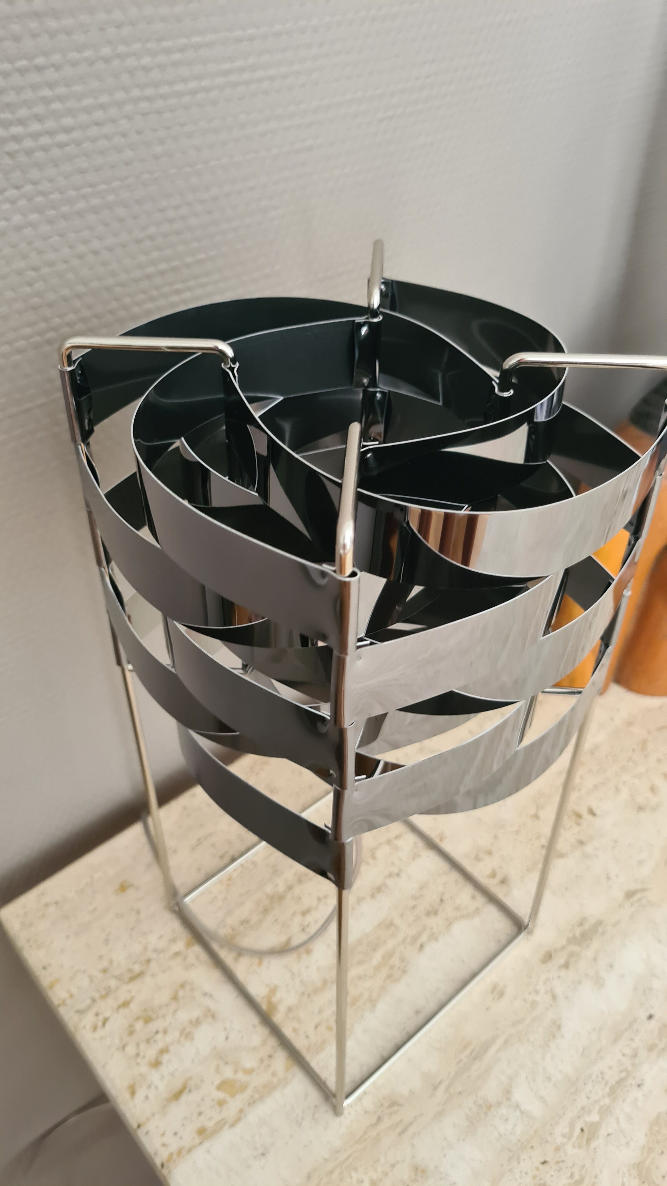 Sauze model Ganymede I lay lamp