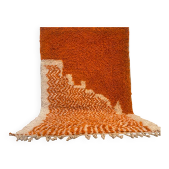 Traditional handwoven Berber rug, size 150 x 250 cm