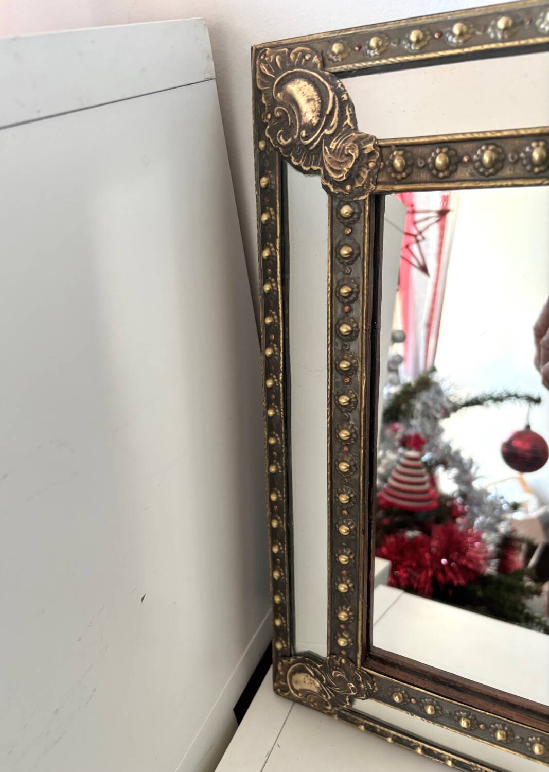 Napoleon III closed-frame mirror LE