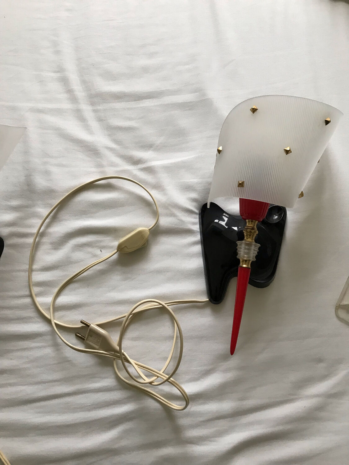 Duo of vintage 50s-60s wall lights