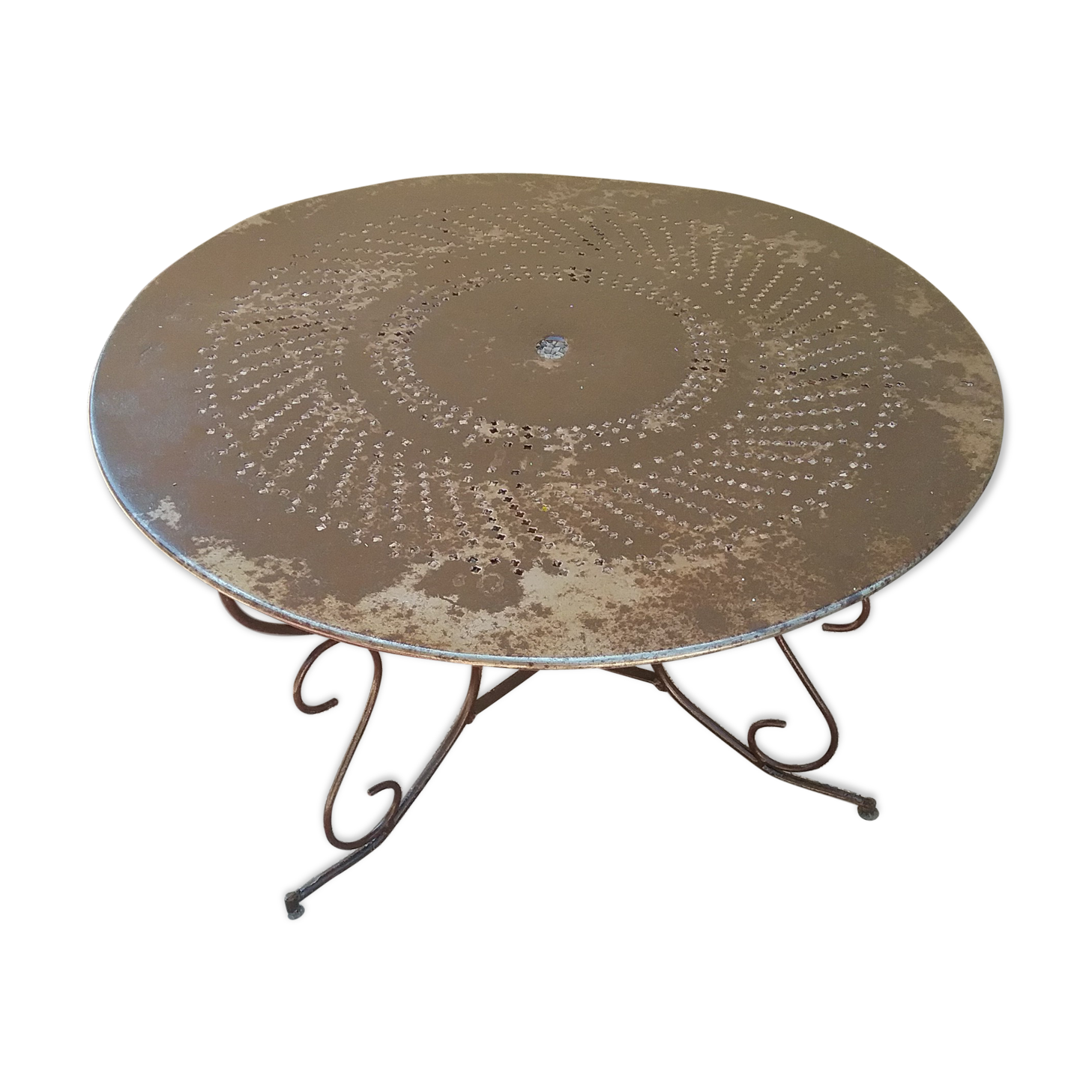 Outdoor coffee table