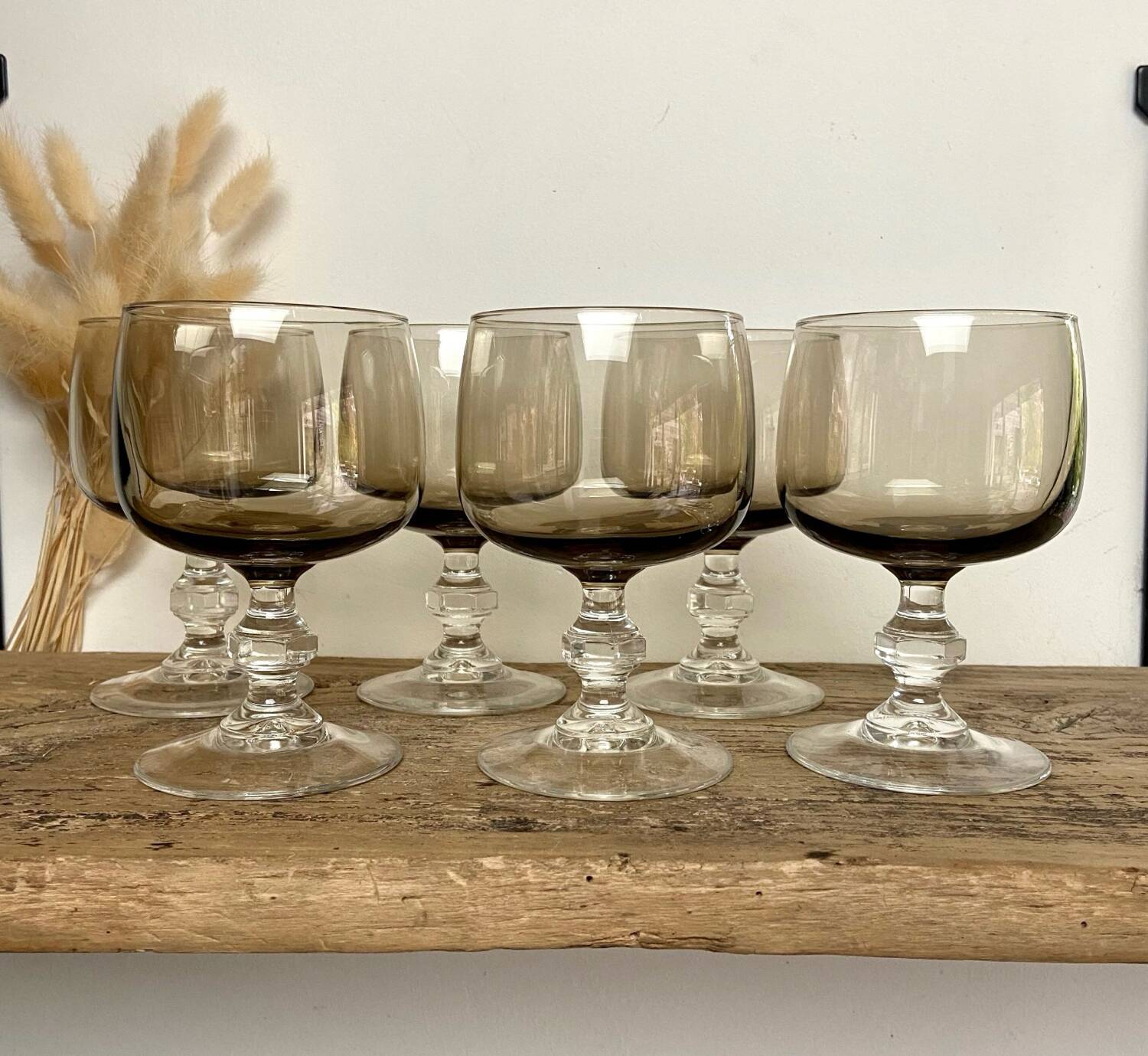 6 large smoked glasses