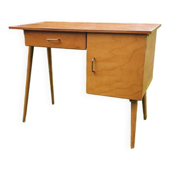 Baumann desk