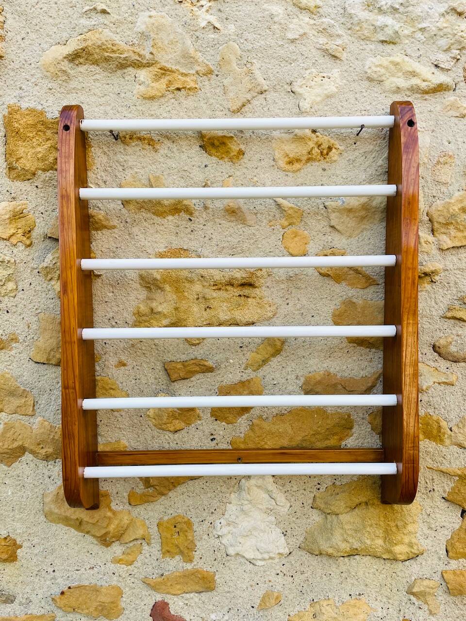 Vintage oak towel rack/wall-mounted bracket, circa 1970s