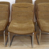 Suite de 6 fauteuils années 1970