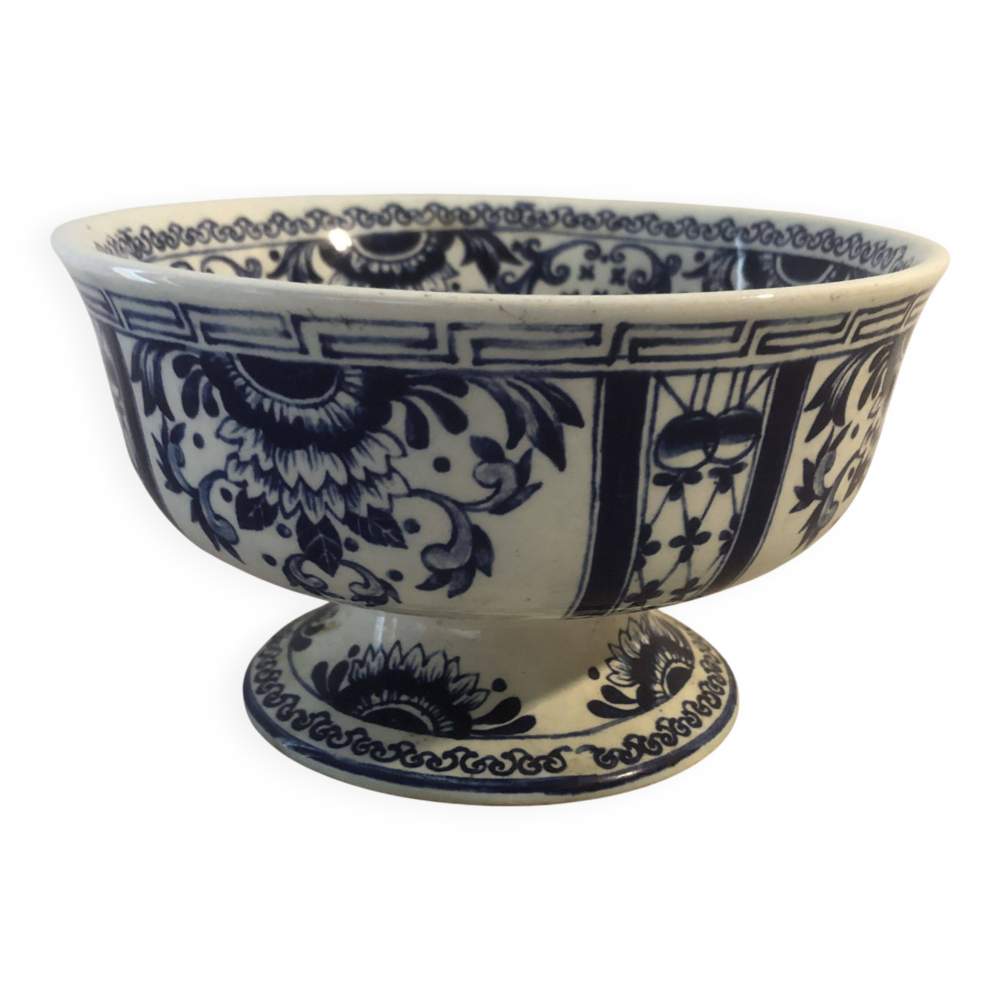 Small fruit bowl in Boch Amsterdam porcelain