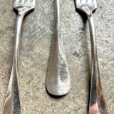 4 fourchettes en métal argenté