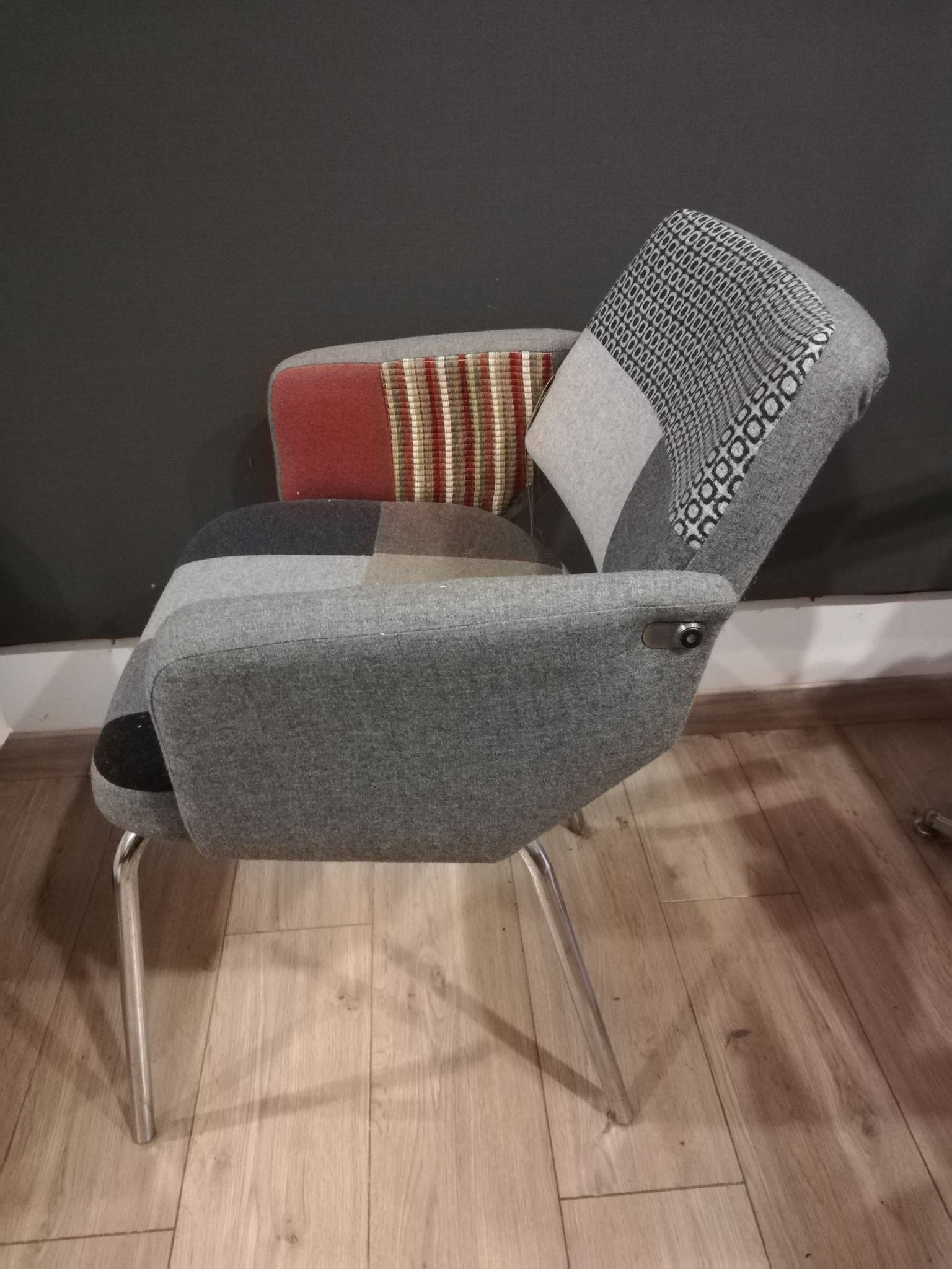 Fauteuil années 60 patchworks en laine