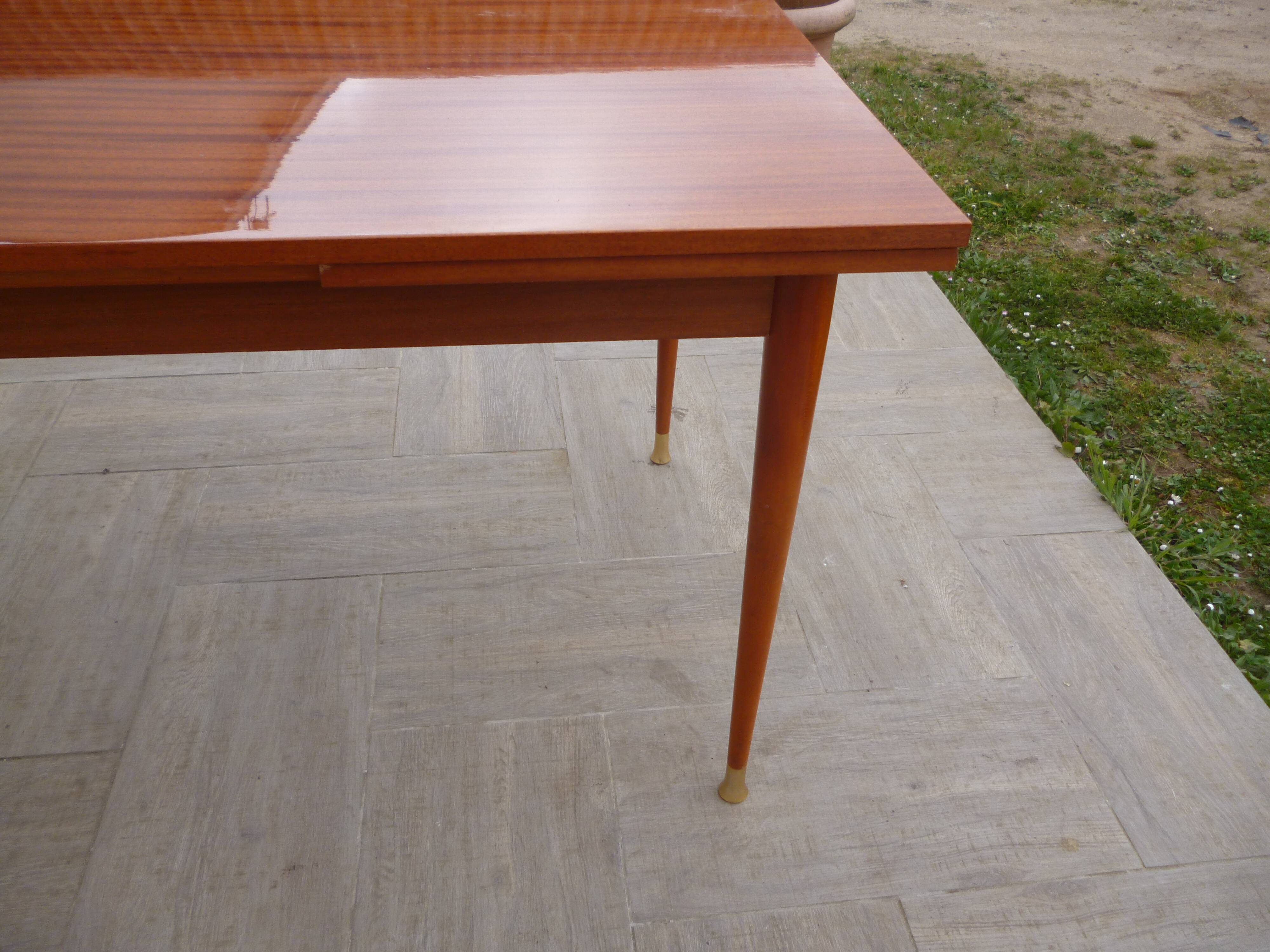 Table salle à manger avec rallonges vintage