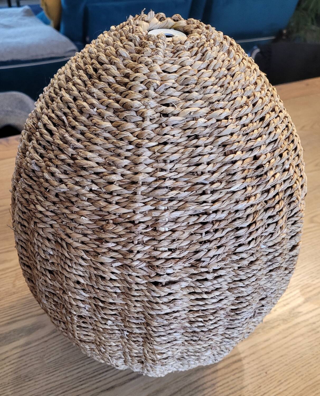 Woven rattan pendant light - H38cm