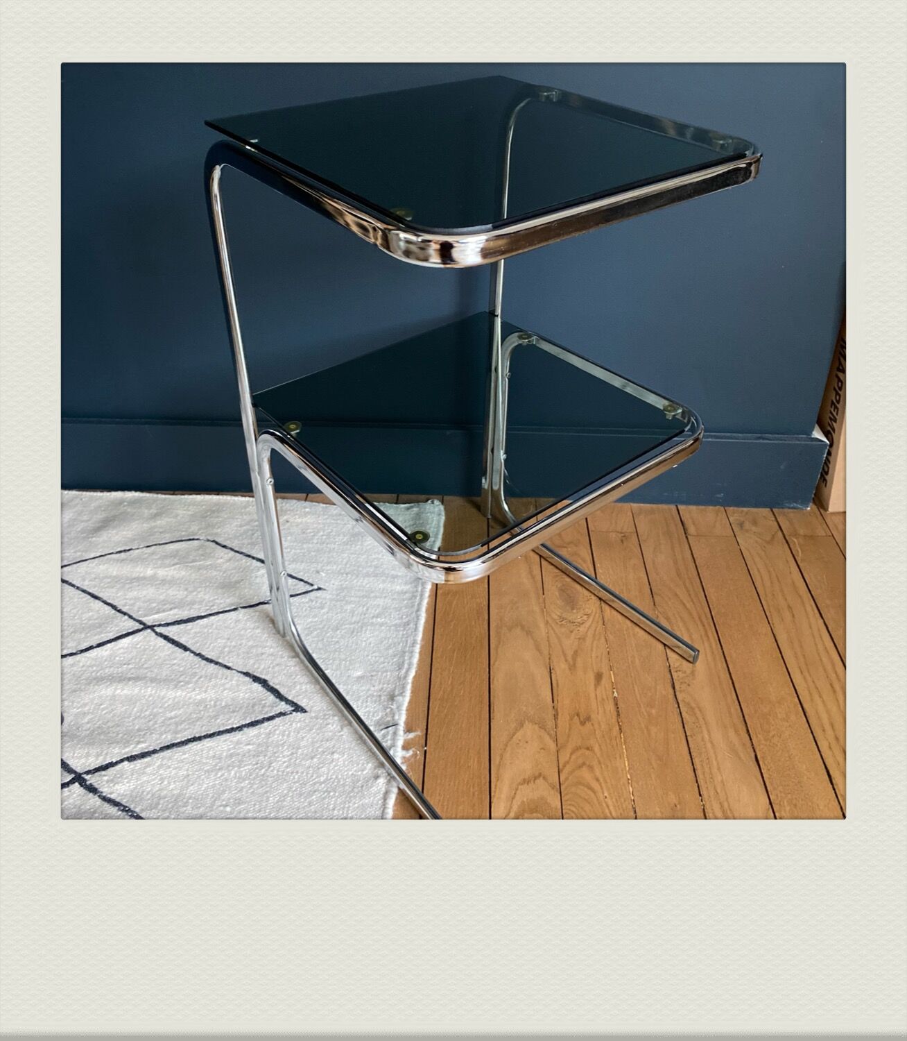 Sellette chromée et verre fumée années 70
