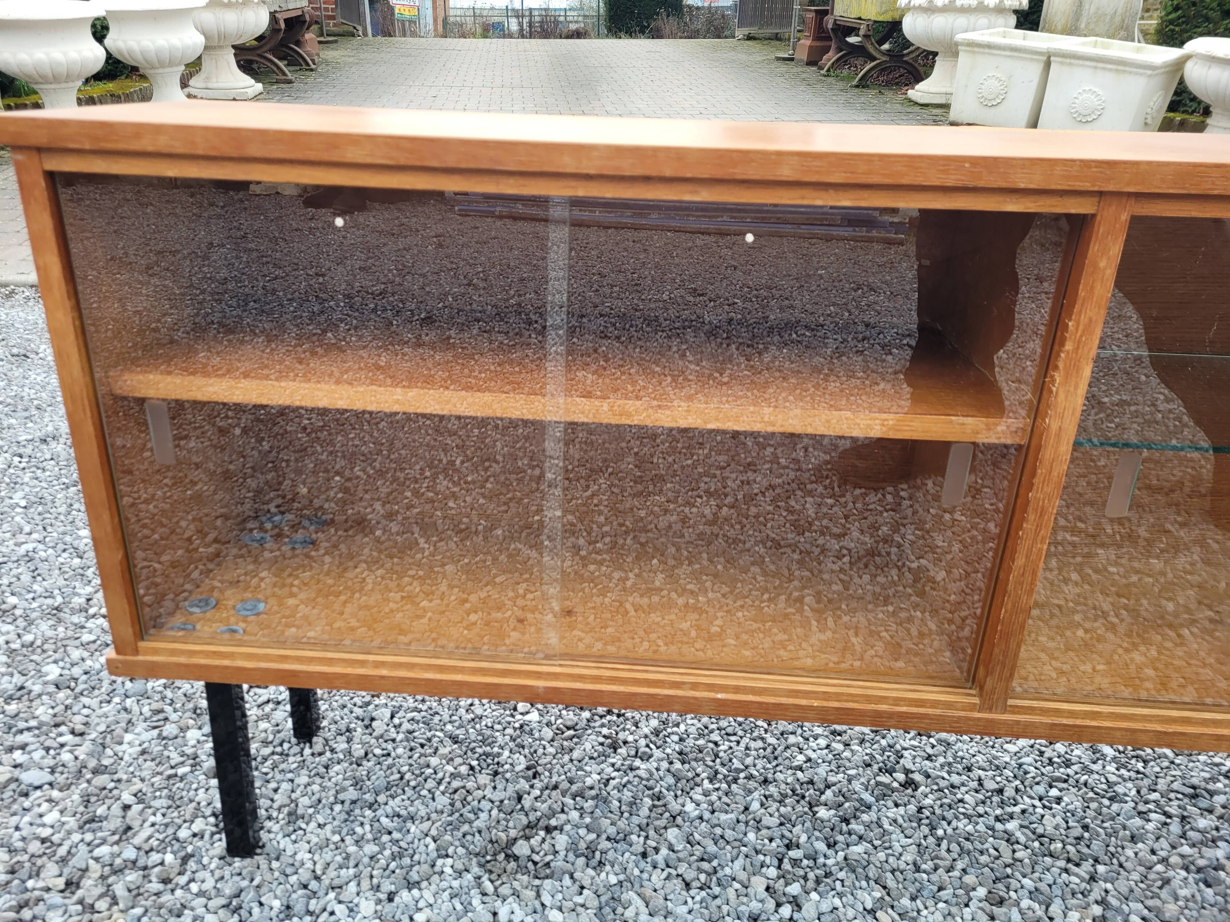 Enfilade vitrés vintage des années 60 en chêne