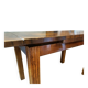 Table en frise de ronce de noyer