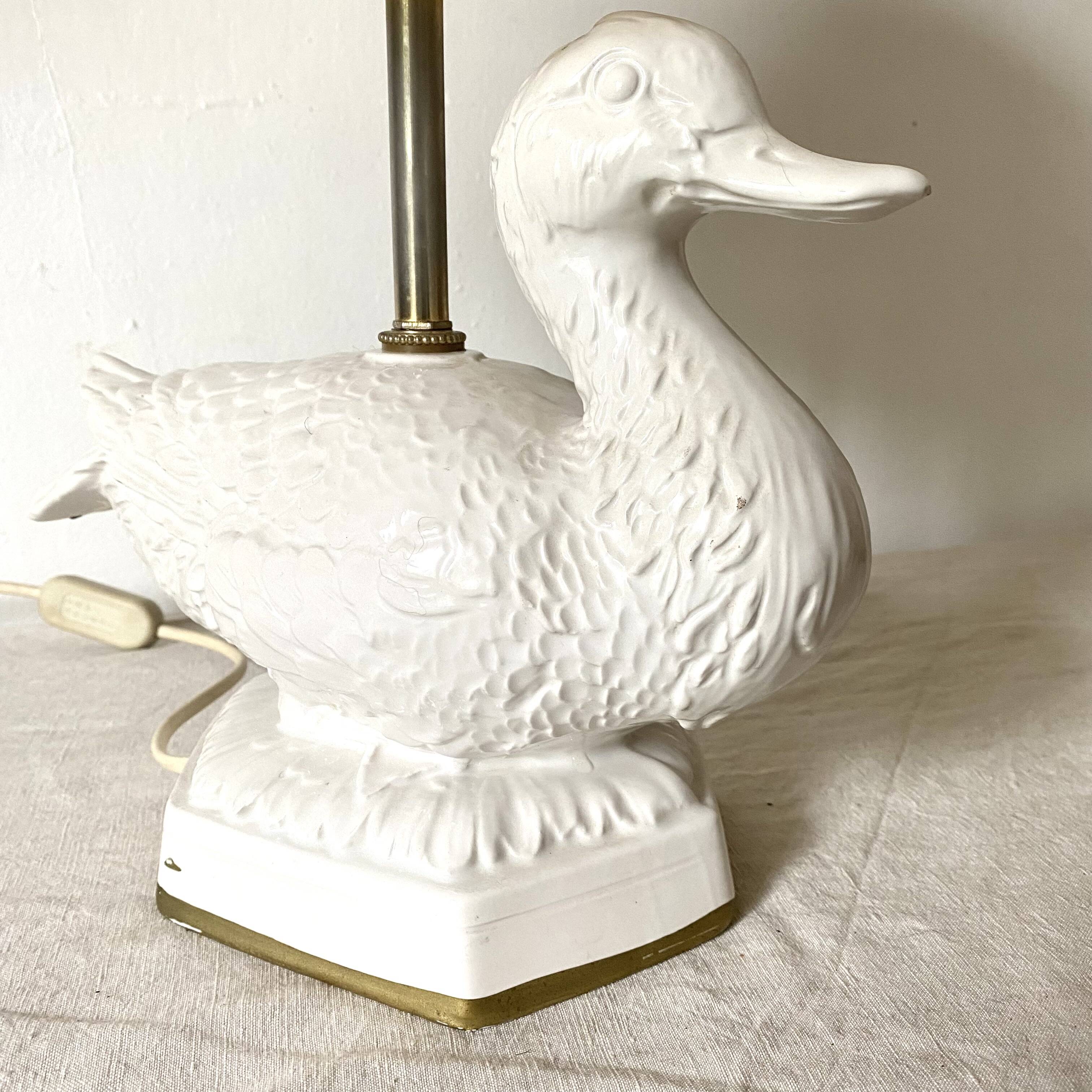 Vintage ceramic duck lamp