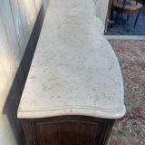 Enfilade en noyer de style Louis XV en noyer et marbre