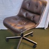 Charles Pollock armchair from the 80s – Leather, metal, plastic.