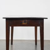 Table ancienne en bois fruitier, 2 tiroirs, France