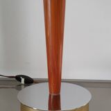 Conical wooden lamp