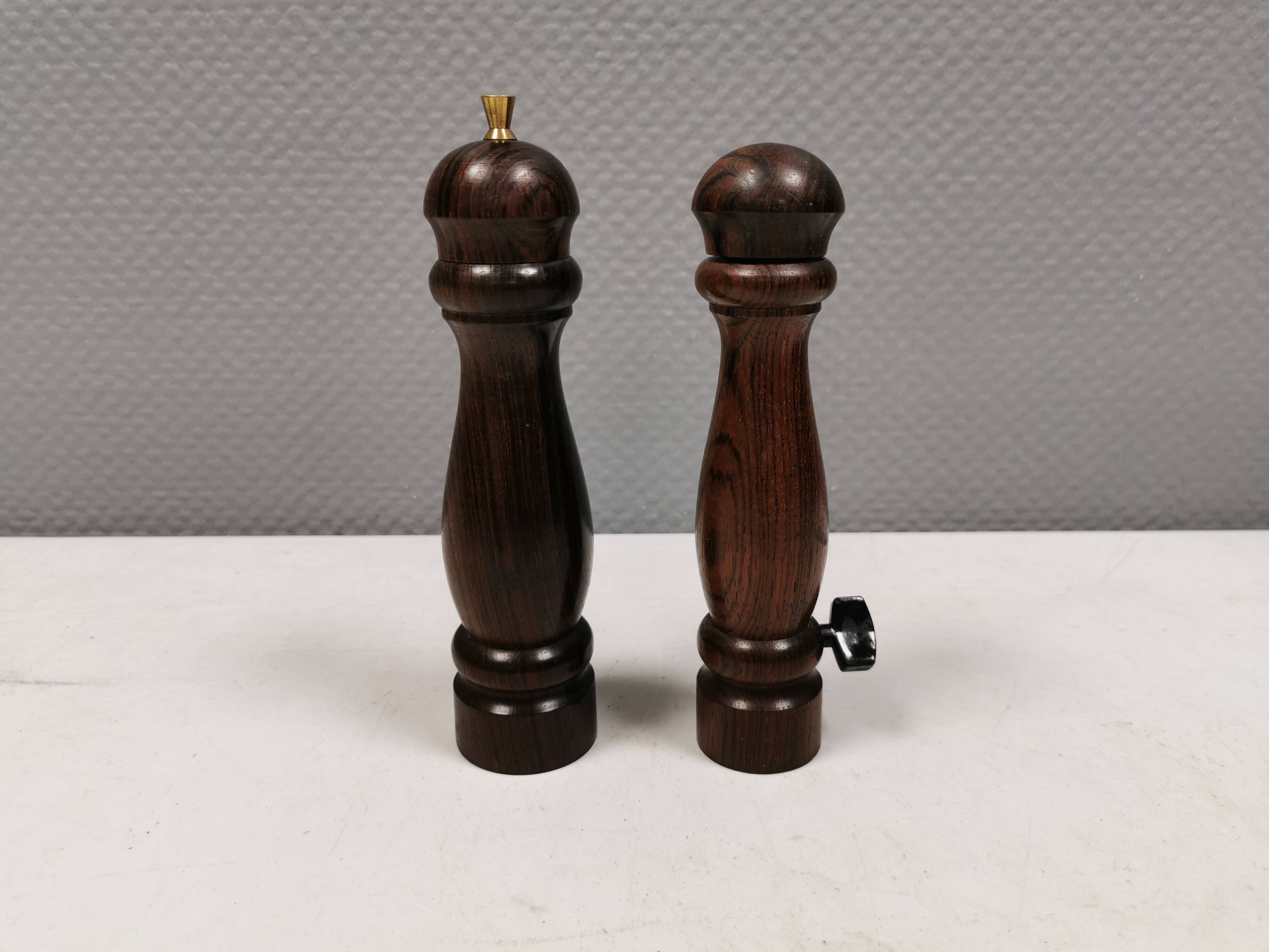 Very beautiful set of salt and pepper mills Denmark 1960s