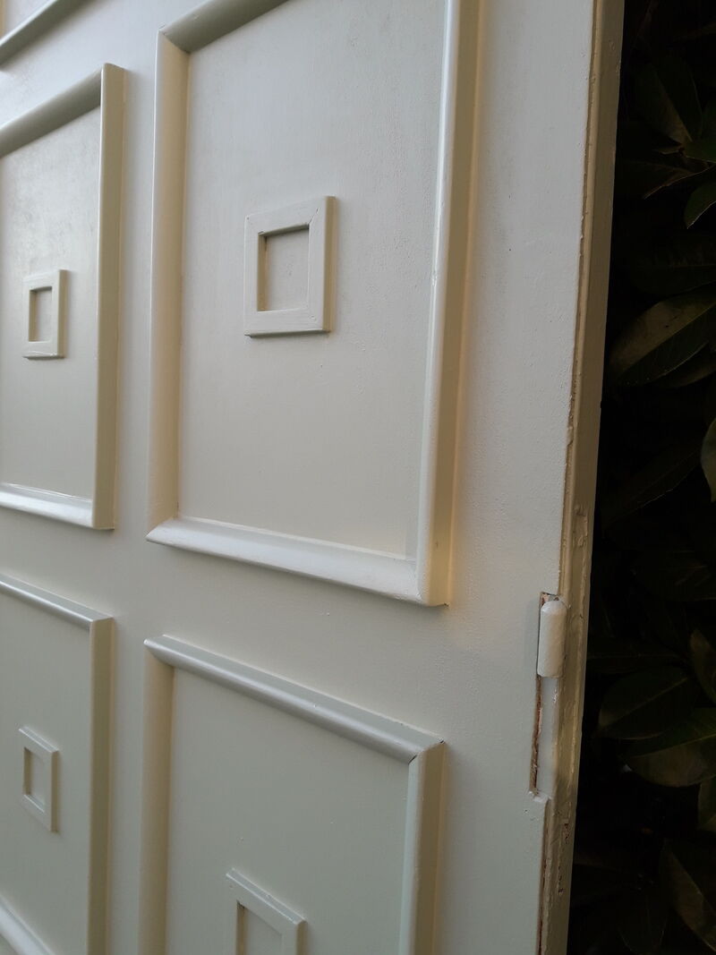 Door 231,5x94,5cm of communication formerly landing