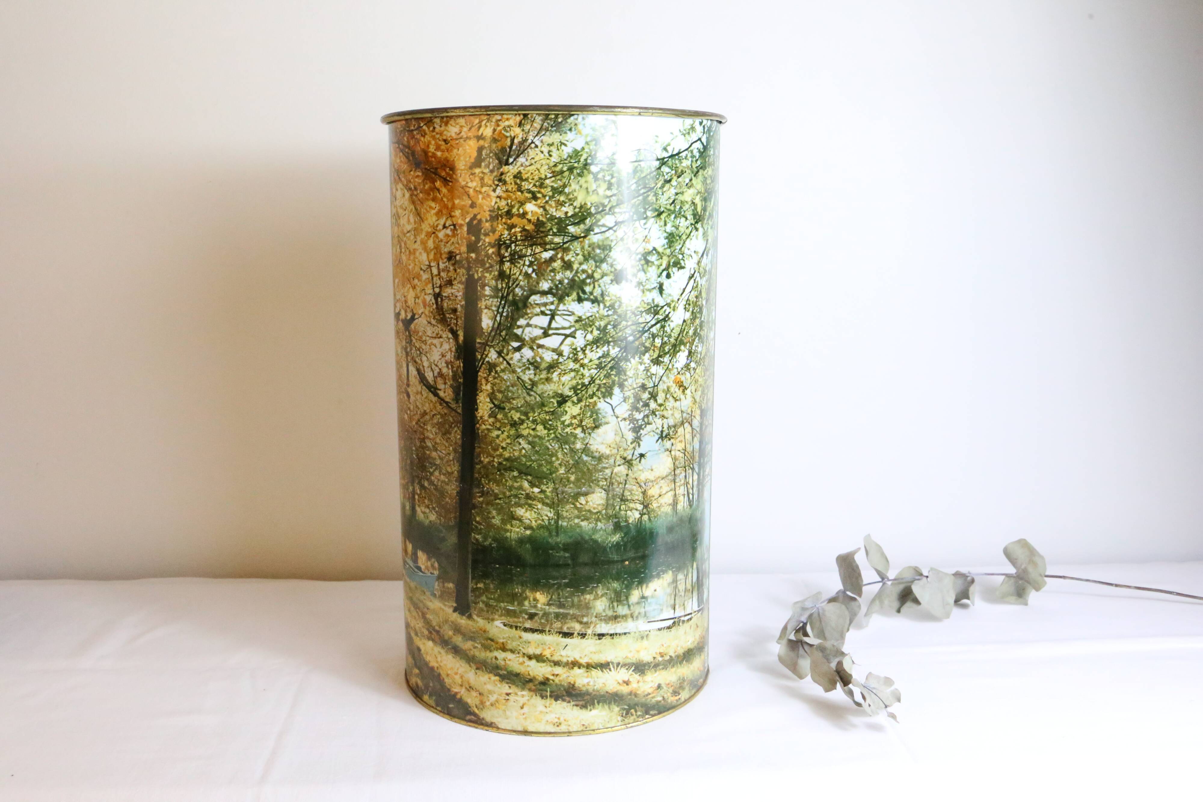 Umbrella door, metal, 80's decorations, vintage