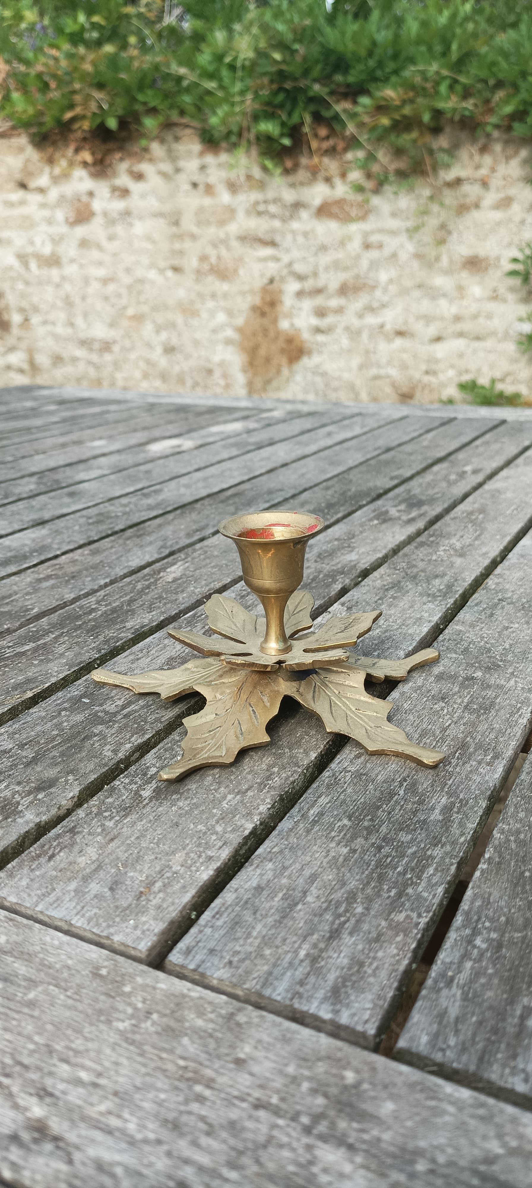Golden metal candle holder