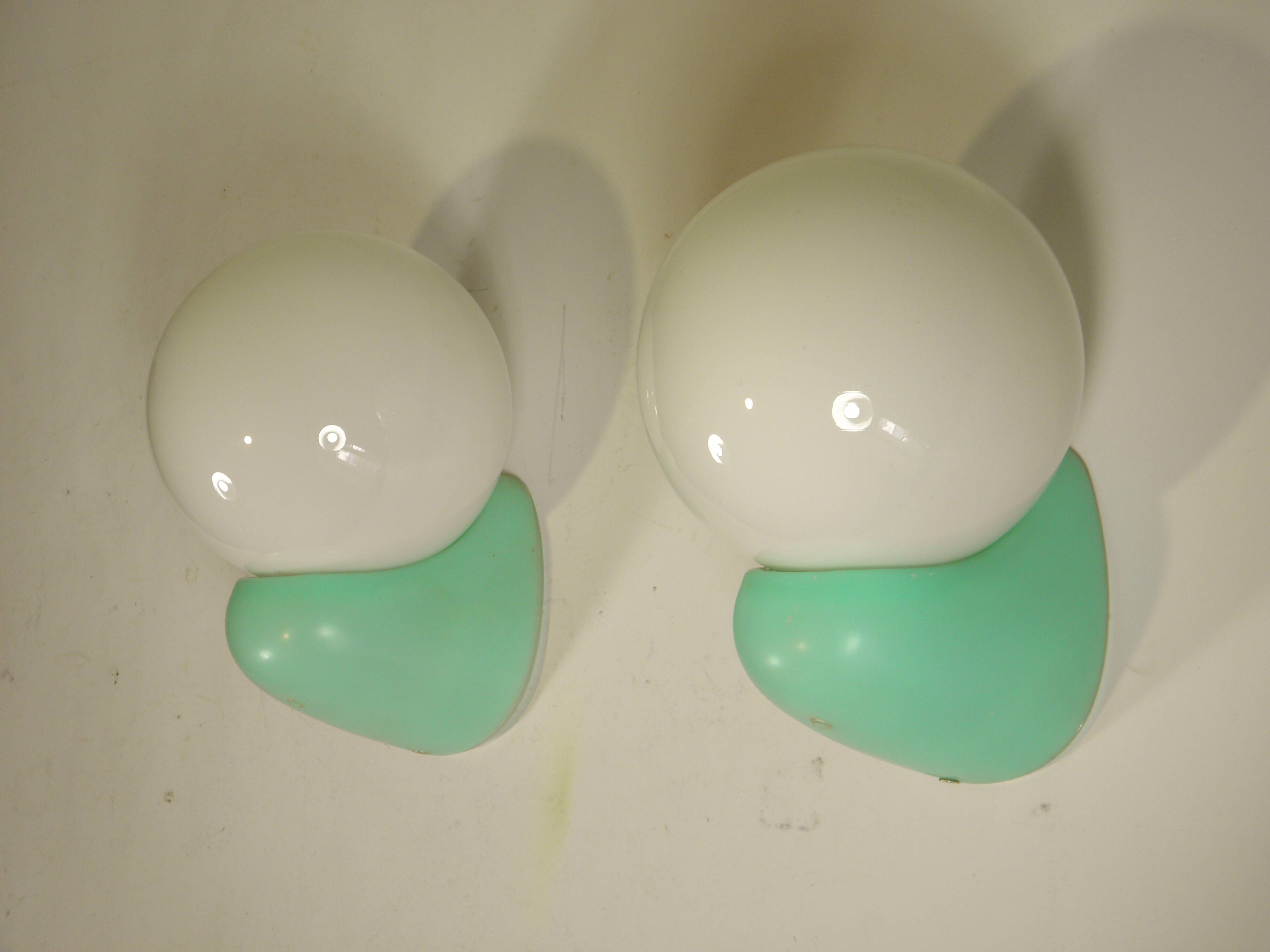 Pair of spherical wall lights - 1970s design