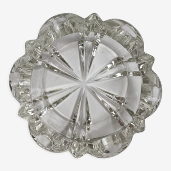 Crystal ashtray in the shape of a flower