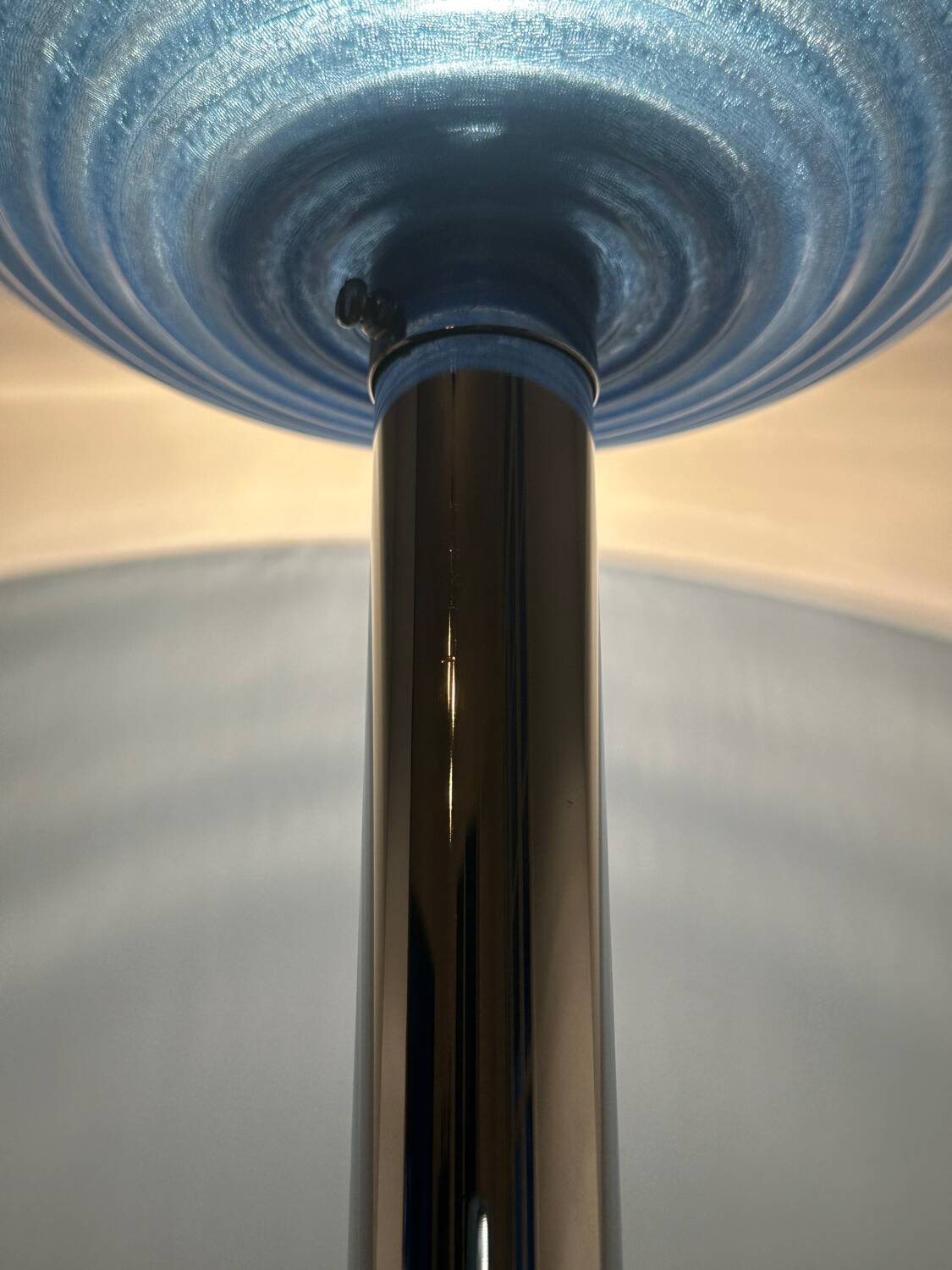 Vintage Art Deco lamp signed Ferdinand Solène Paris France.