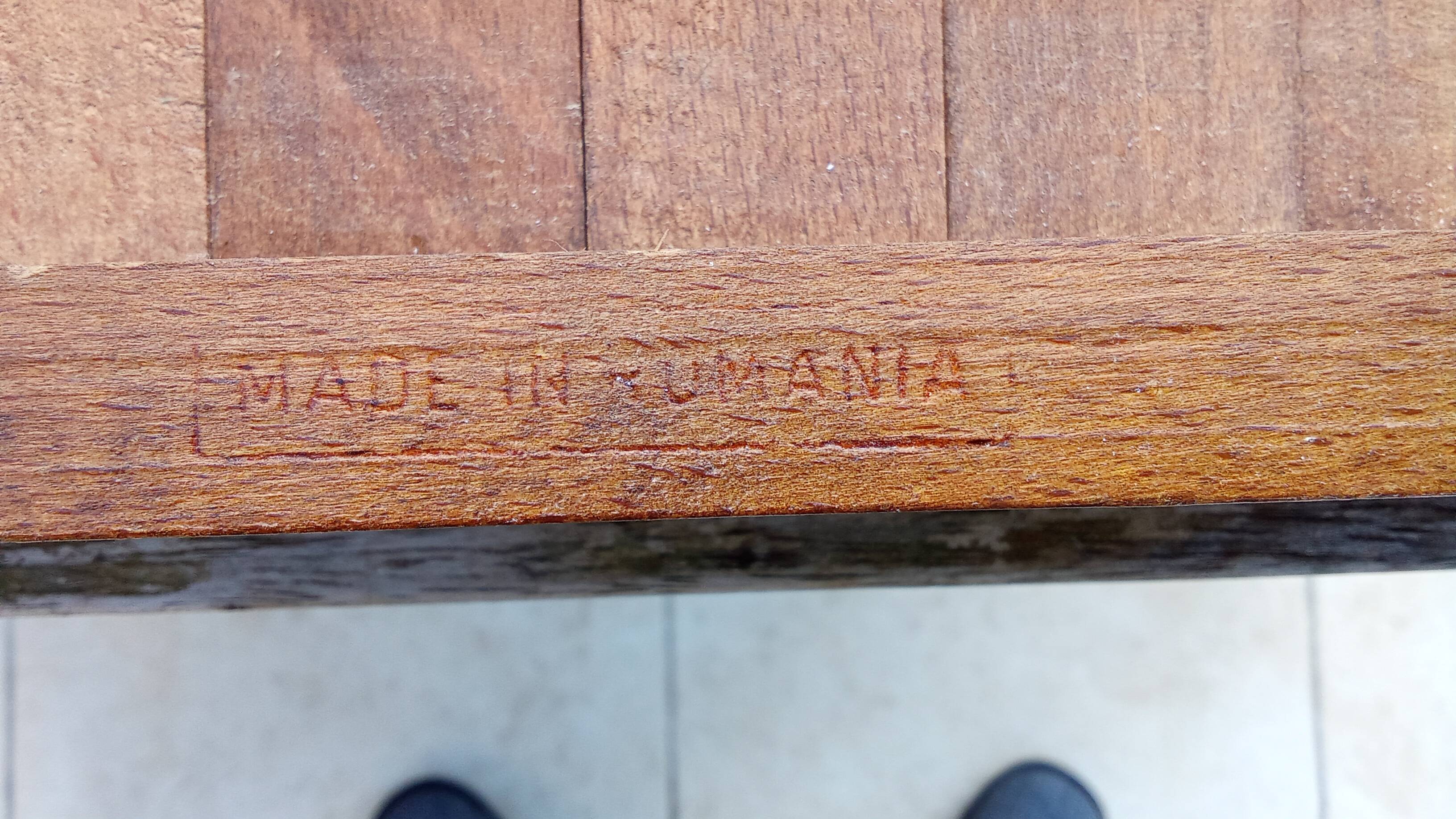 2 vintage wooden folding chairs from the 50s Romania