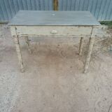 Small desk