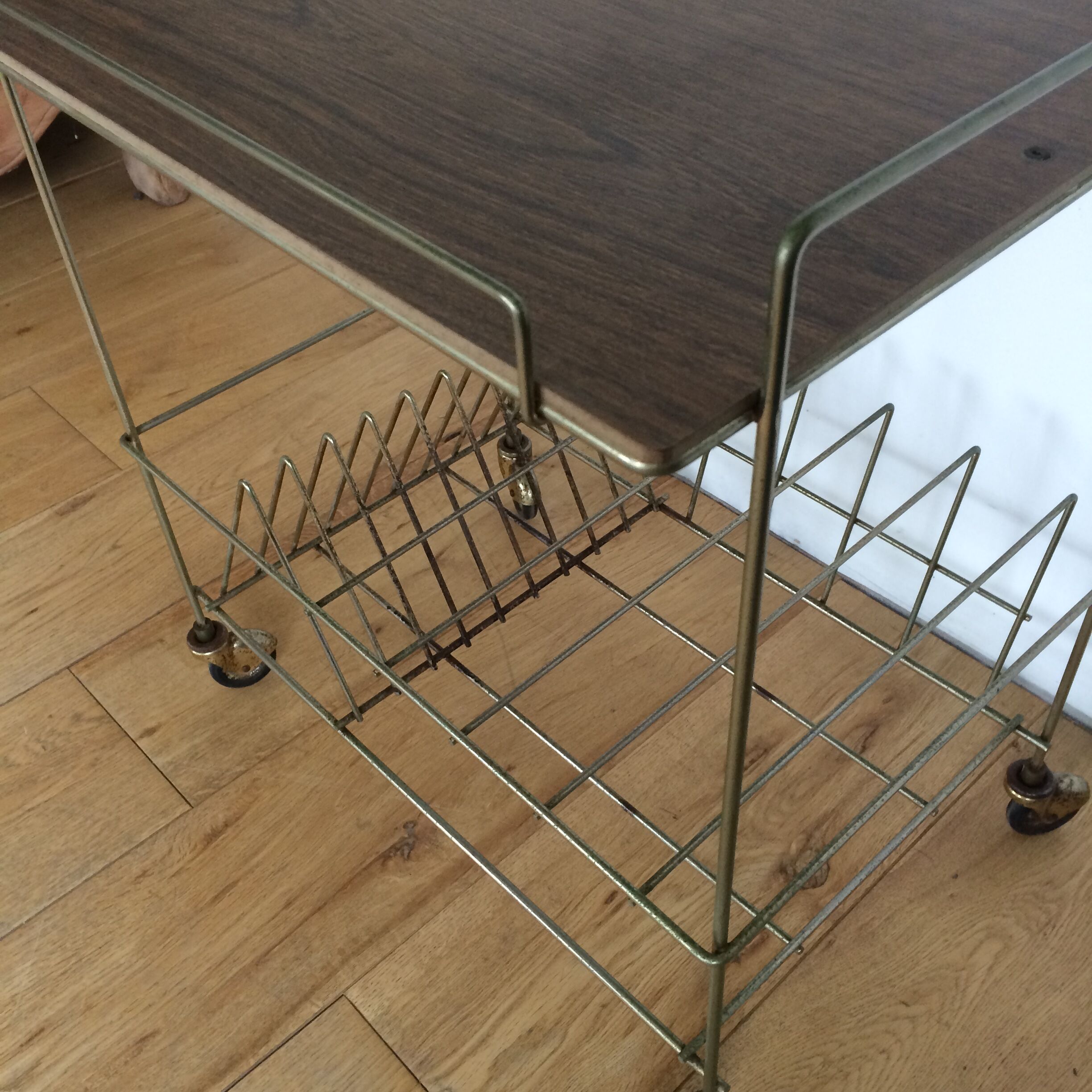 Table hifi range-vinyls