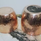 Duo de cache-pots en cuivre martelé