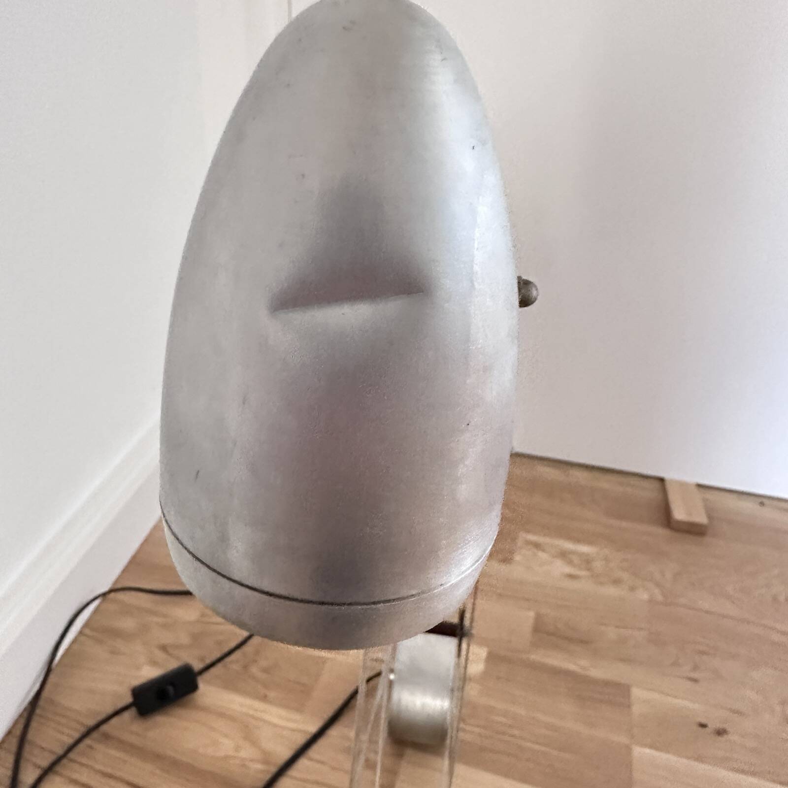 Aha desk lamp by DEMETER