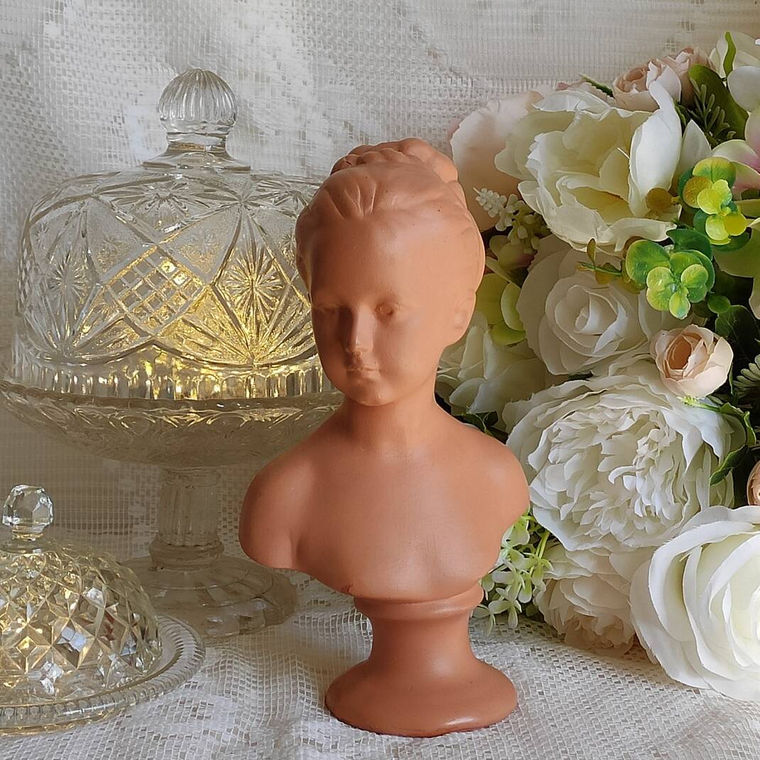 Small Louise terracotta bust
