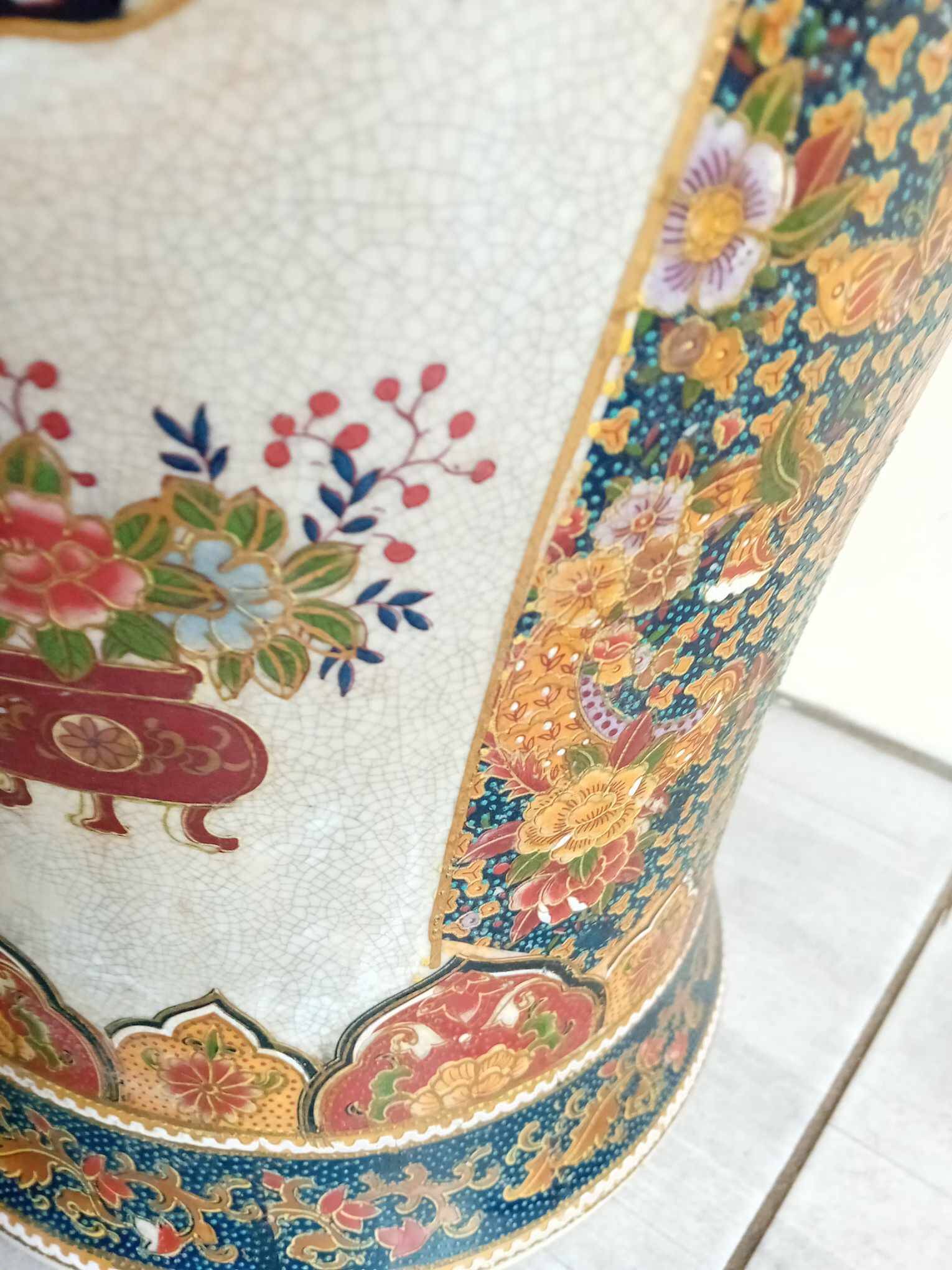 Neck vase Palace Chinese porcelain cartridges
