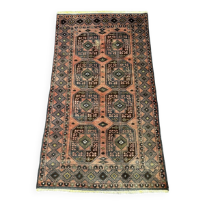 Tapis persan fait main