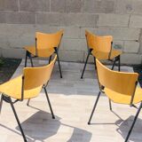 Set of 4 chairs design in wood