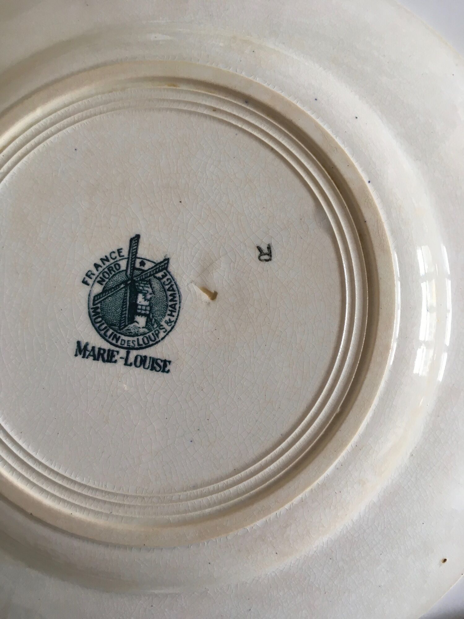 Set de 8 assiettes en faïence terre de fer Marie-Louise 1920s