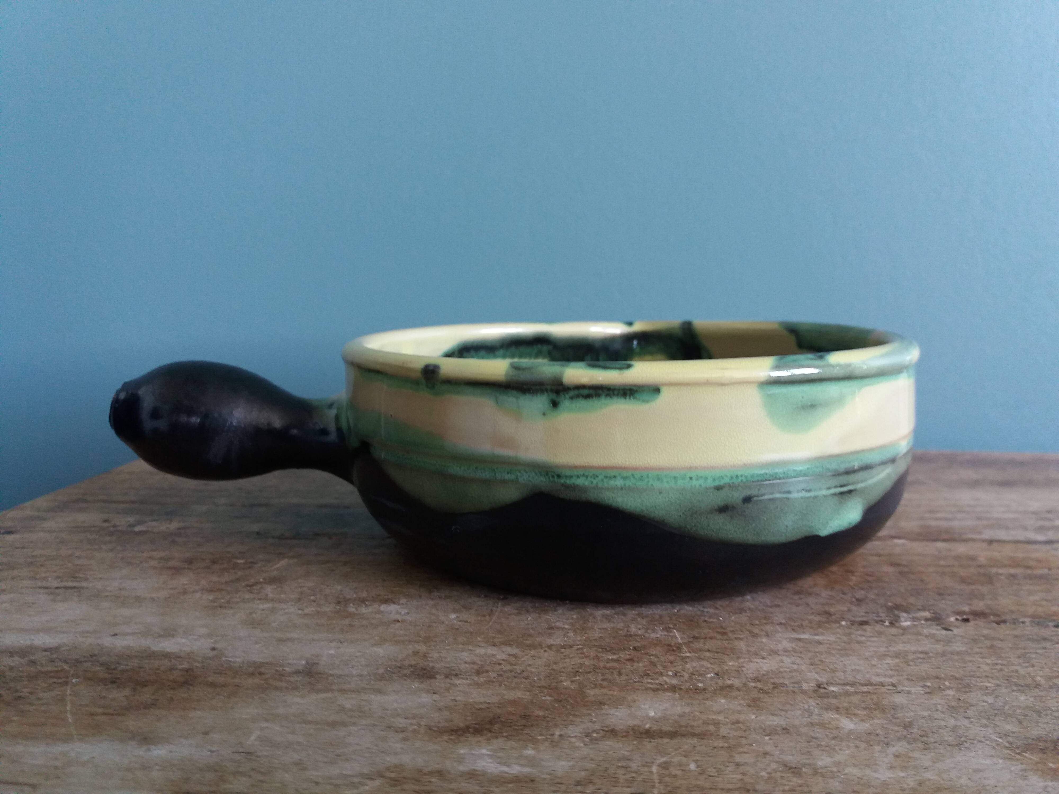 Caquelon signed André Chaudemanche in Malicorne clay