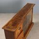 Antique Art Deco display cabinet in walnut and maple veneer, 20th century.
