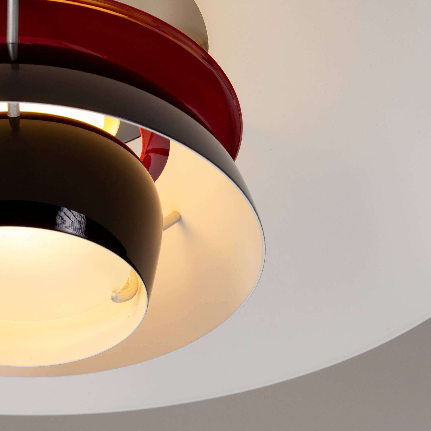 Louis Poulsen ph5 pendant light | Poul Henningsen | restoration | black