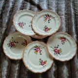 10 vintage Longchamp dinner plates