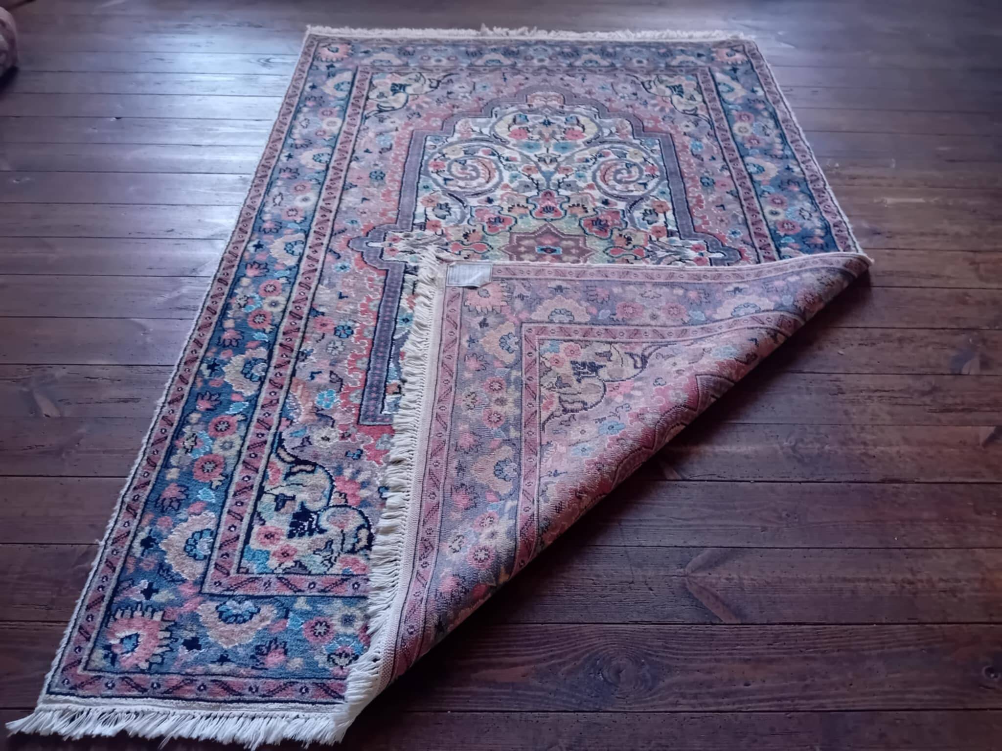 Handmade Pakistani Punjabi Rug 187x129cm